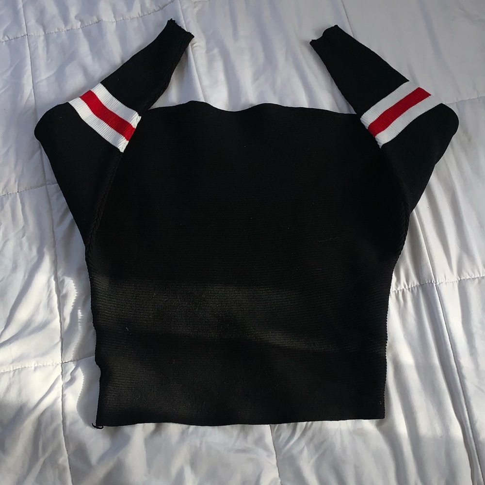 Long sleeve shirt/sweater
